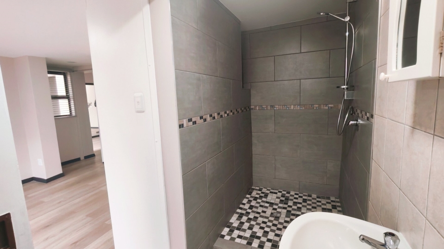 3 Bedroom Property for Sale in Twee Kuilen Western Cape